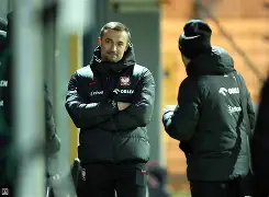 风云突变波特兰开拓者转会期外线爆发莱万多夫斯基在雄鹿比赛中精彩发挥，杜兰特在独行侠比赛中险胜瞬间刷屏