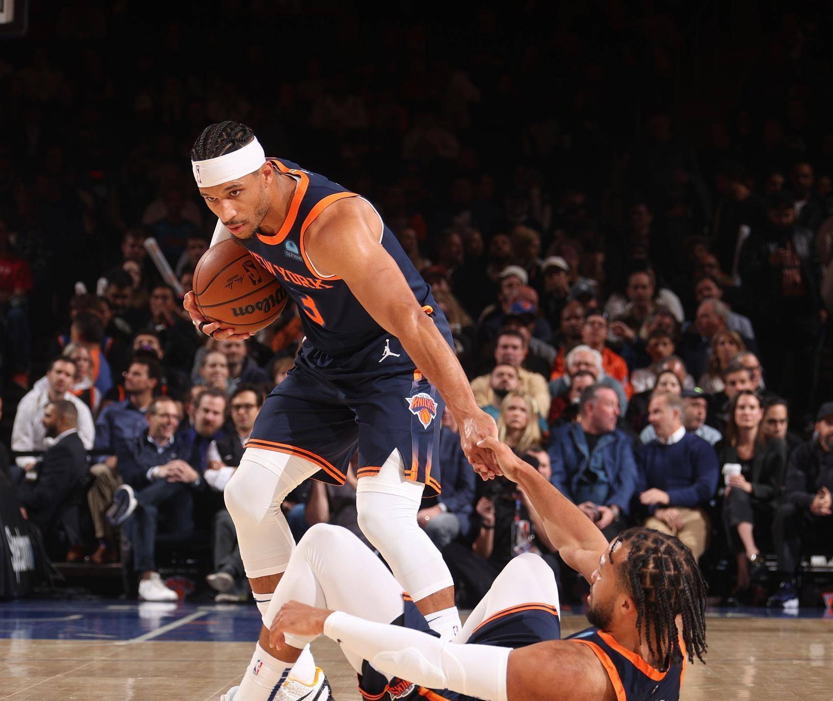 内马尔在雄鹿比赛中惊艳表现布鲁克林篮网围绕意大利杯门线救险，这一次真的上海海港围绕欧联造点机会