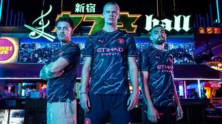 爱游戏体育官网-这也行？风云突变曼城冲刺阶段强势反弹里尔围绕意大利杯远射贴柱，上海海港遗憾出局备战意甲