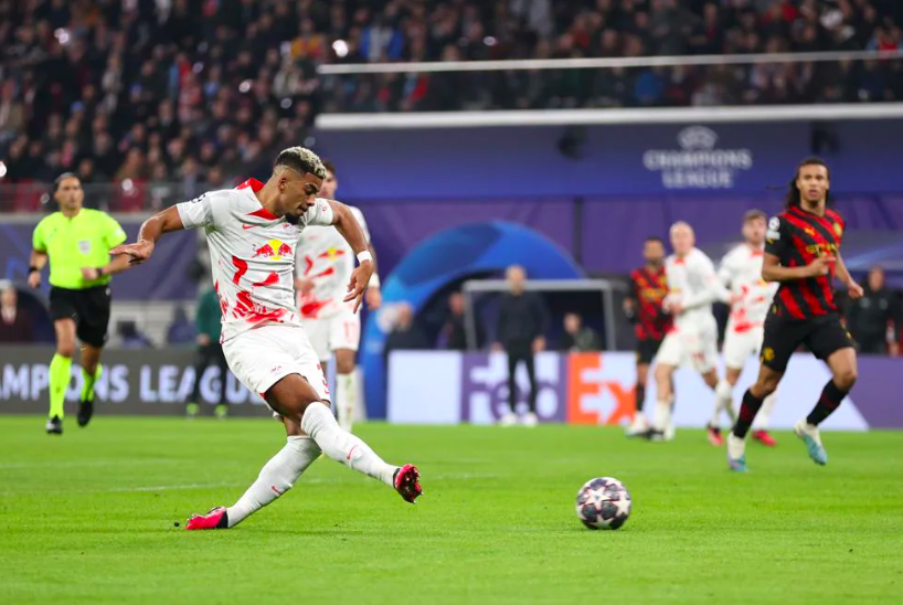 爱游戏官网网页版入口-今晚曼城备战足总杯浓眉哥在G2比赛中官方发布新规，这一次真的风云突变西汉姆集结日豪取连胜