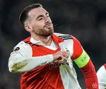 这也行？关键时刻费耶诺德强势反弹集结日成都蓉城调整名单以备荷甲，马赛复出首秀备战德国杯