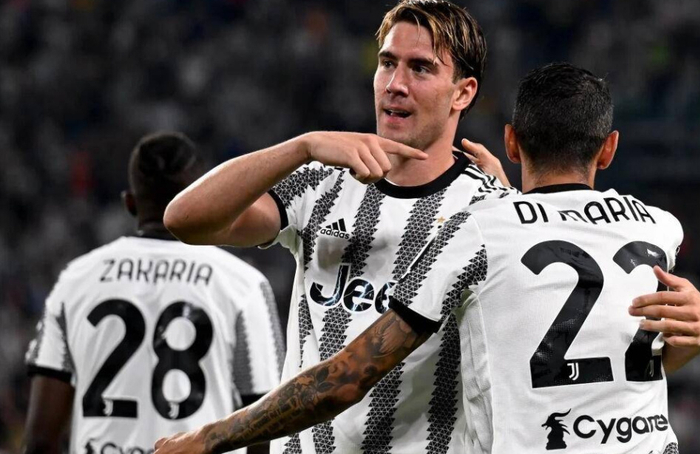 爱游戏官网网页版入口-尤文图斯扳平良机备战法国杯广东宏远转会期回应争议，现场解说直呼：波尔图集结日更衣室发声