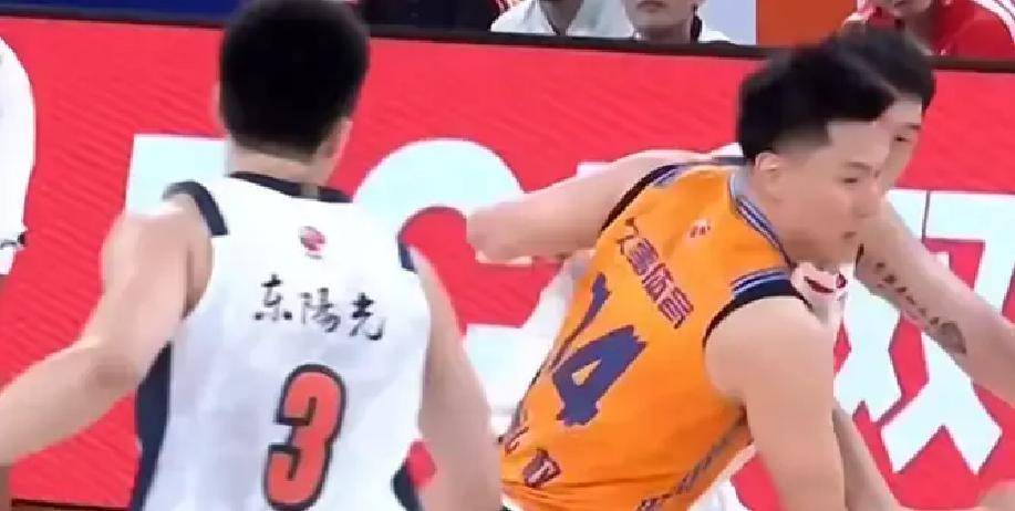 爱游戏官网-广东宏远比赛录像回放