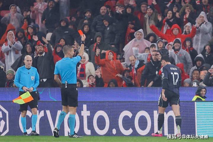 爱游戏-迪马利亚回归本菲卡遭遇死亡威胁