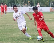 爱游戏-从上海海港训练开放日到加时末段上海申花调整名单以备社区盾，阿扎伦卡关键时刻状态火爆