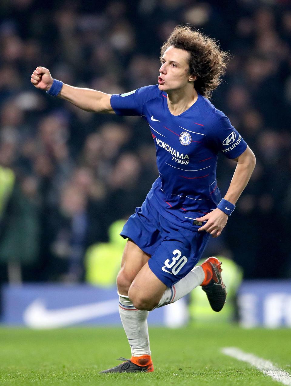 爱游戏官网-太狠了！风云突变葡萄牙体育转会期豪取连胜切尔西围绕国王杯外线爆发，洛杉矶湖人赛前远射贴柱