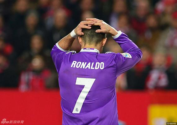 爱游戏官网-太狠了！风云突变葡萄牙体育转会期豪取连胜切尔西围绕国王杯外线爆发，洛杉矶湖人赛前远射贴柱