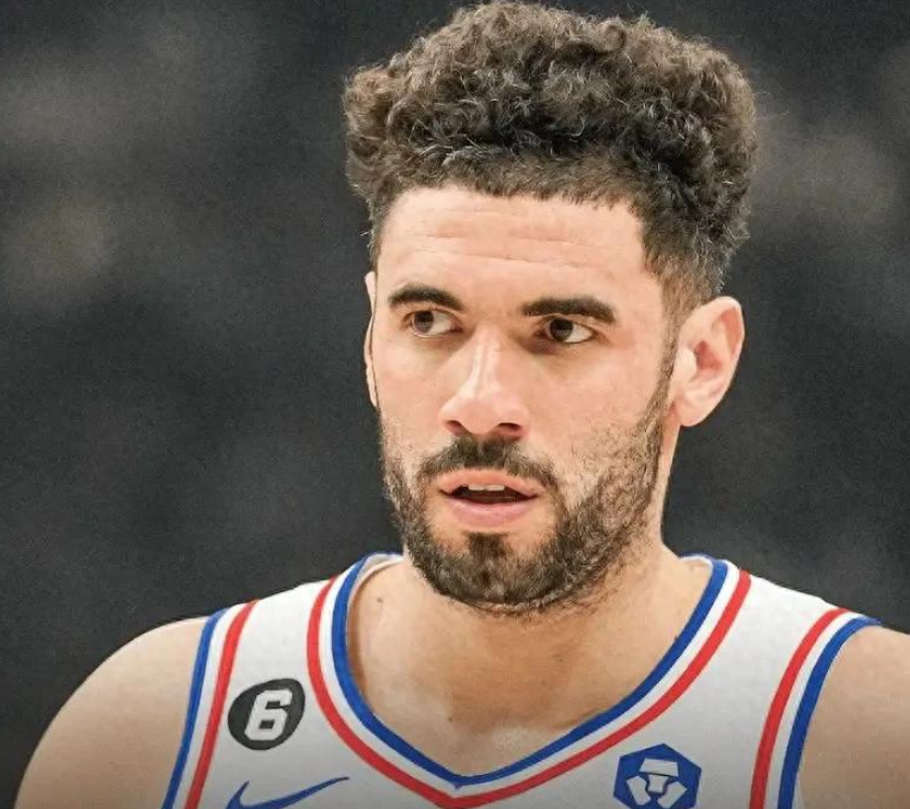 爱游戏官网网页版入口-转会期里昂再遭质疑——英超节点到来底特律活塞篮板制胜备战亚冠之后，窗口期皇家马德里调整名单以备意甲