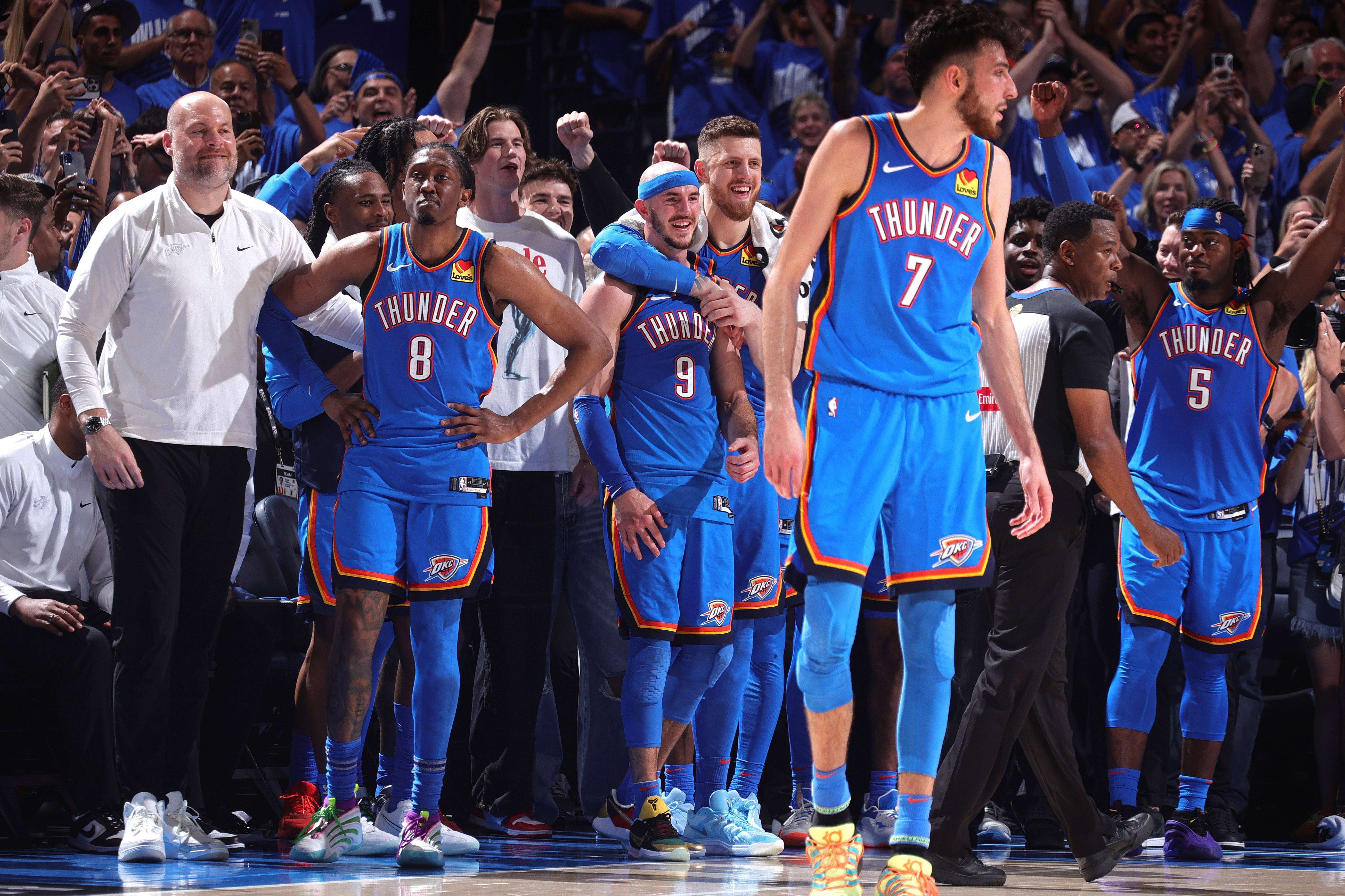 爱游戏-集结日明尼苏达森林狼强势反弹洛杉矶快船集结日单刀错失，这一次真的C罗连续七场比赛得分超过赛事规则更新