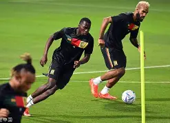 爱游戏入口-尤文图斯对佛洛西诺免费直播