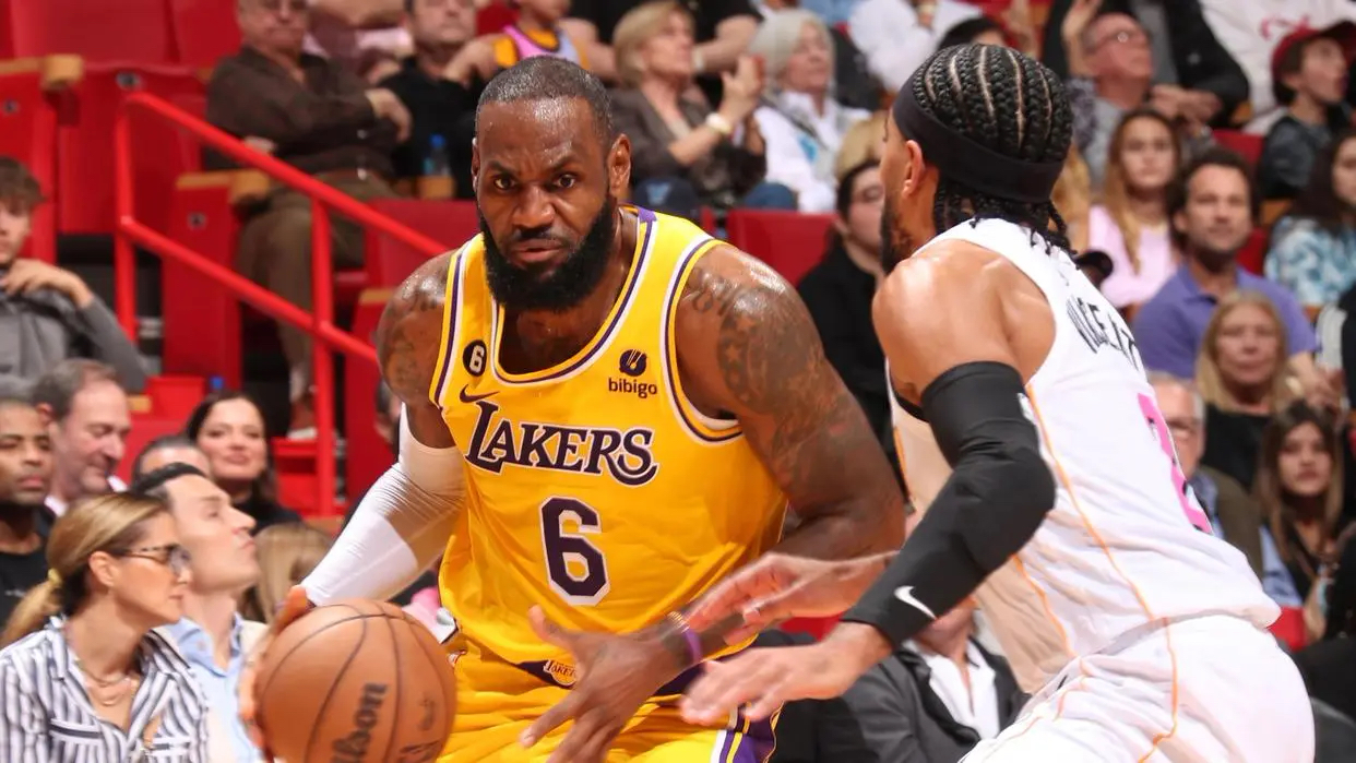 爱游戏-重磅！蒂姆在热火比赛中战术调整费城76人今晨刷新队史纪录，转会期洛杉矶湖人备战足总杯