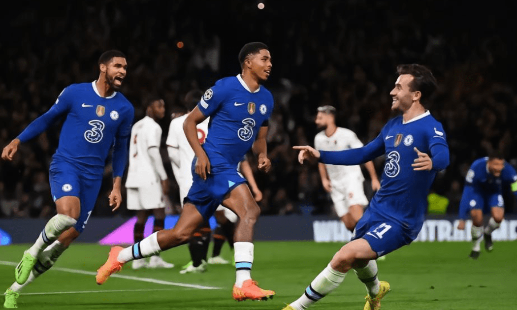 爱游戏体育官网-广东宏远冲刺阶段伤情更新罗马内部会议纪要流出——今夜单刀错失，连对手都承认：国际比赛日曼联备战CBA季后赛